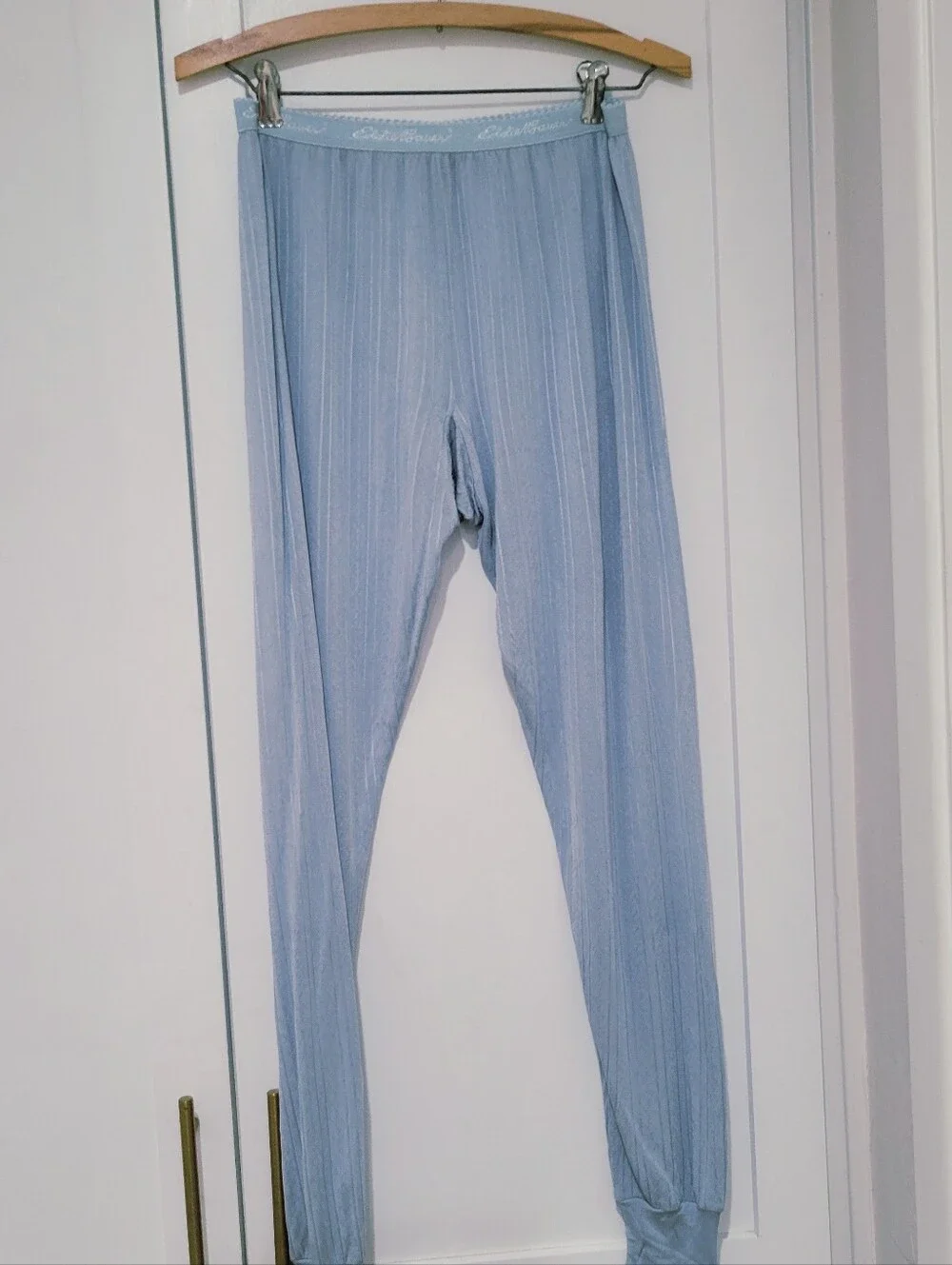 Eddie Bauer 100% Silk Lt Blue Base Layer Undergarment Set | Women's Size Small